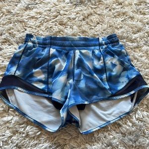 Lululemon shorts hotty hot 2.5 inch Inseam
